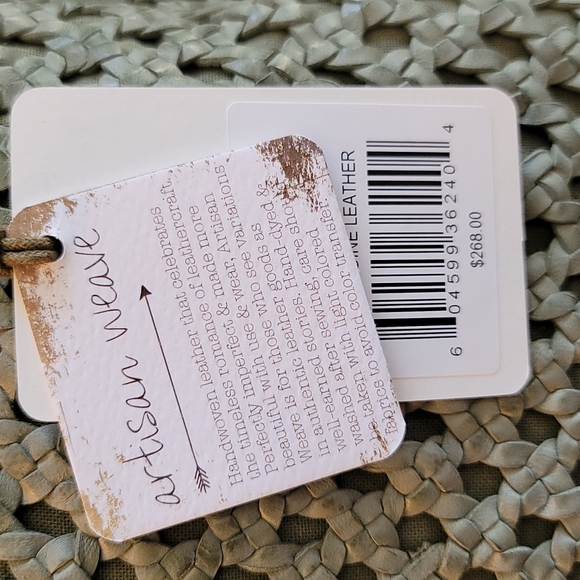 HOBO Daydream Leather Crossbody Bag - Picture 7 of 13